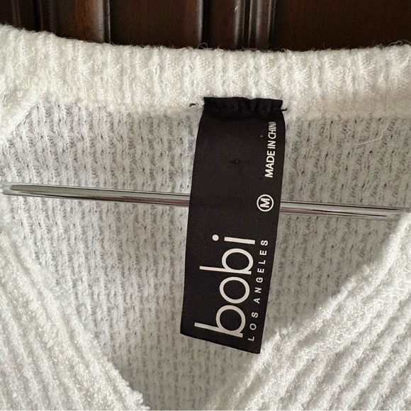Bobi Los Angeles Women’s White Thermal V-Neck Long Sleeve size Medium - Picture 3 of 5